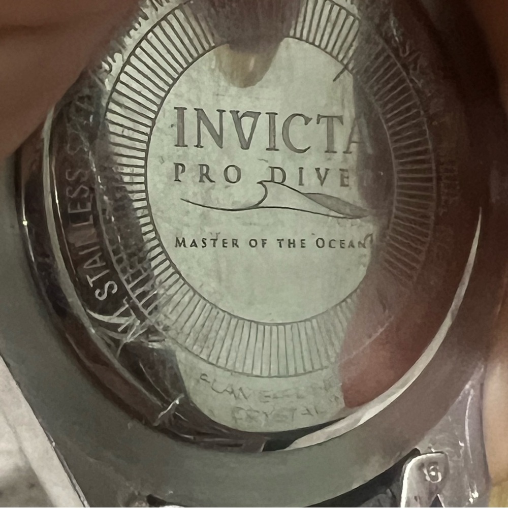 Invicta Pro Diver Men
Model 18331 - Picture 9 of 12